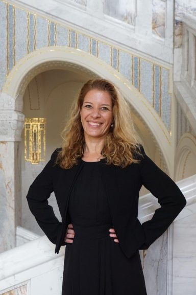 Dominique Weiss, Speaker